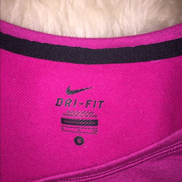 Nike Women's Sweatshirt - Picture 2 of 2